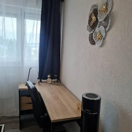 Apartment Cosy Calme Et Entierement Renove